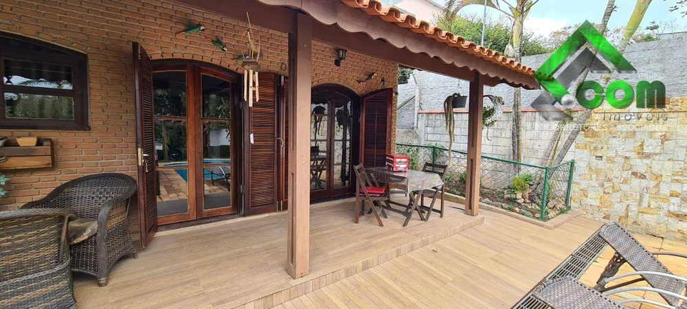 Chácara, 4 quartos, 1020 m² - Foto 1