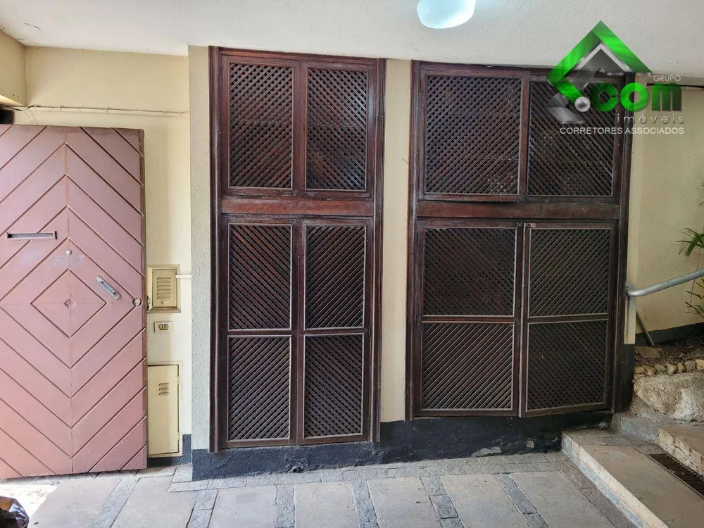 Casa, 5 quartos, 324 m² - Foto 2