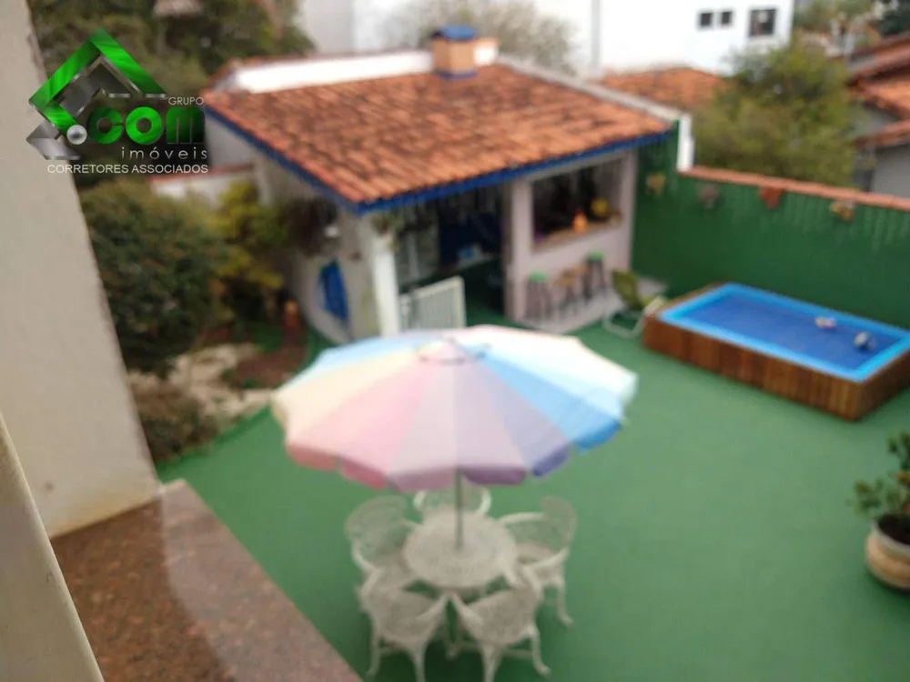 Casa, 5 quartos, 266 m² - Foto 3