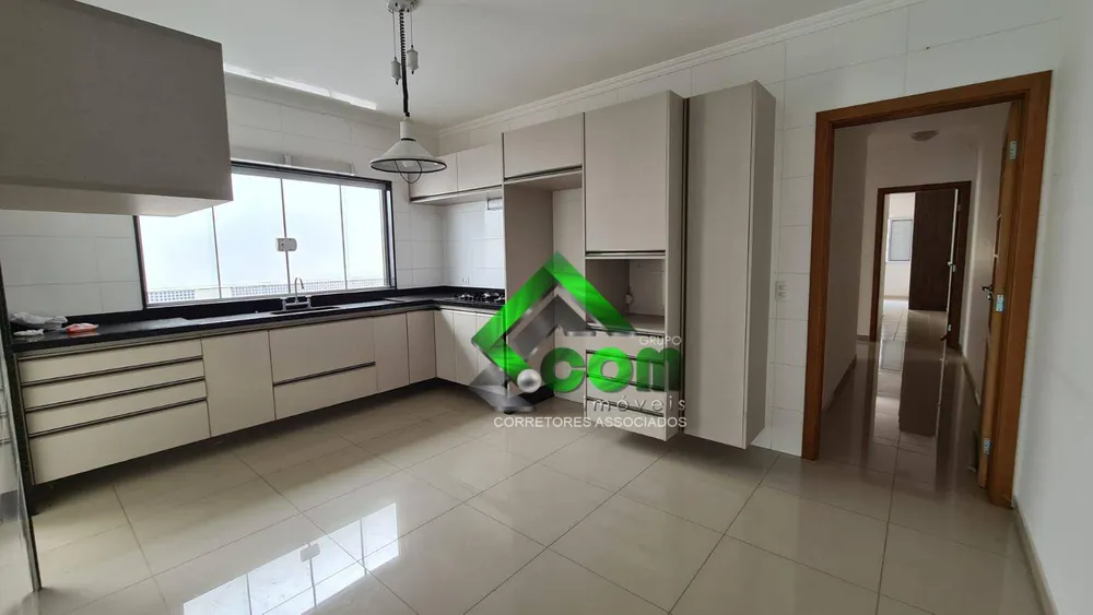 Casa, 3 quartos, 157 m² - Foto 2