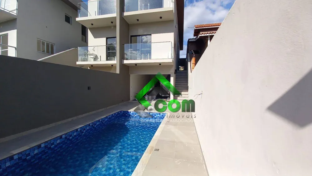Casa, 3 quartos, 180 m² - Foto 1