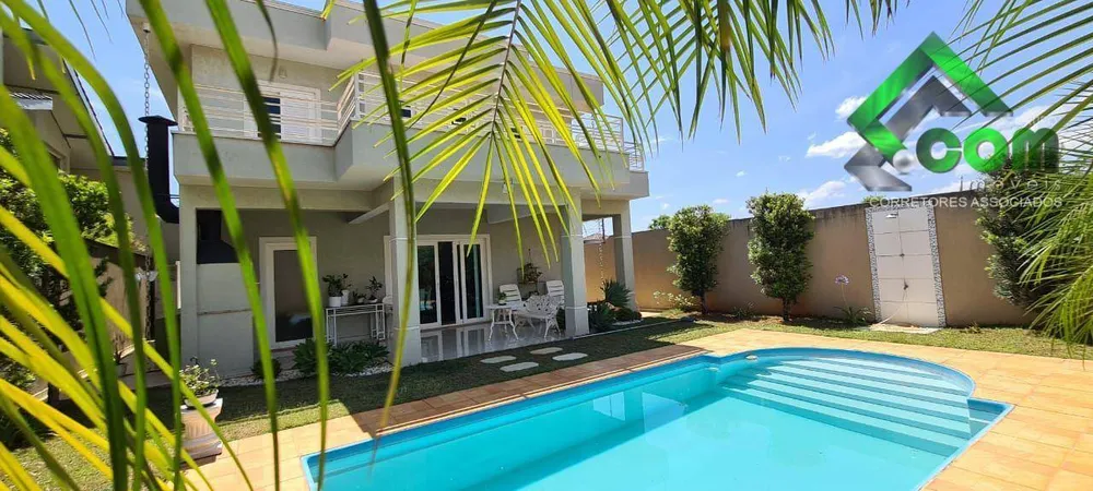 Casa, 3 quartos, 195 m² - Foto 3