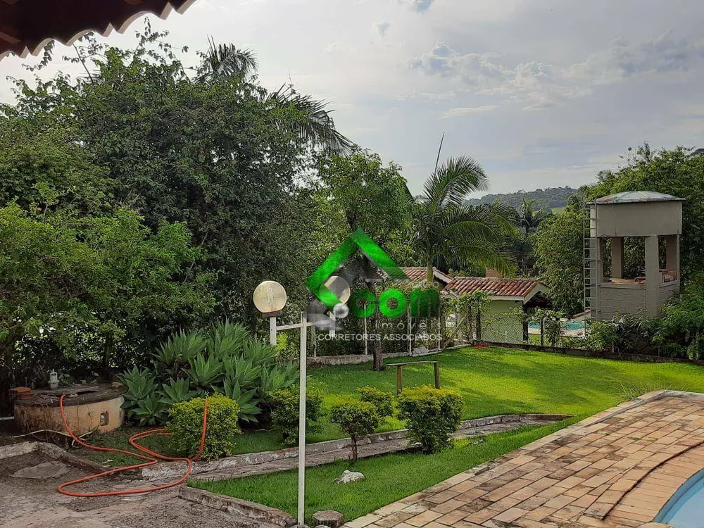 Casa, 3 quartos, 232 m² - Foto 2