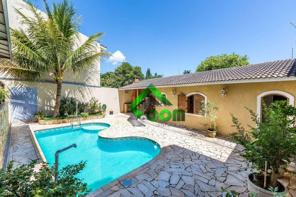 Casa, 4 quartos, 270 m² - Foto 3