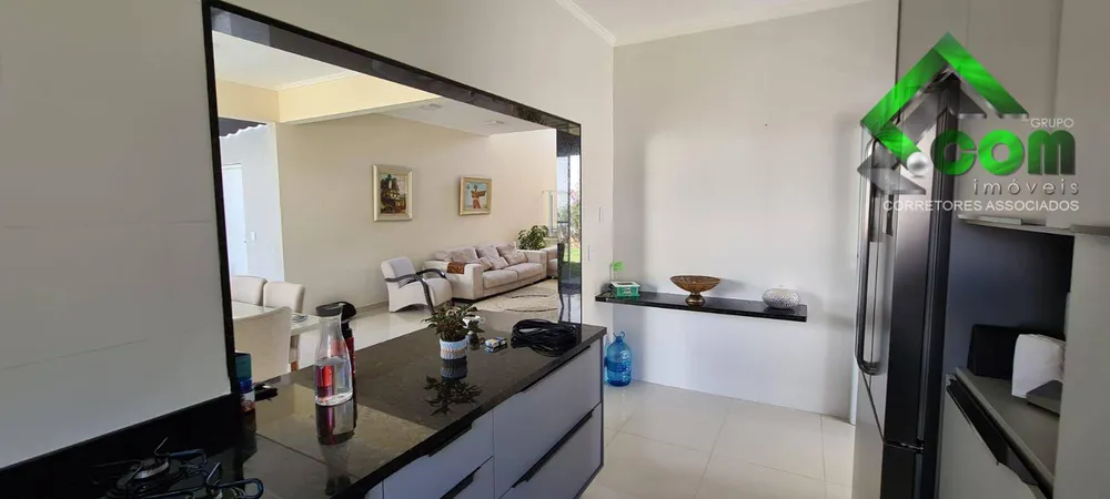 Casa, 4 quartos, 308 m² - Foto 3