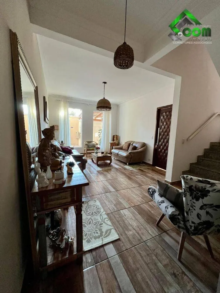 Casa, 4 quartos, 218 m² - Foto 4