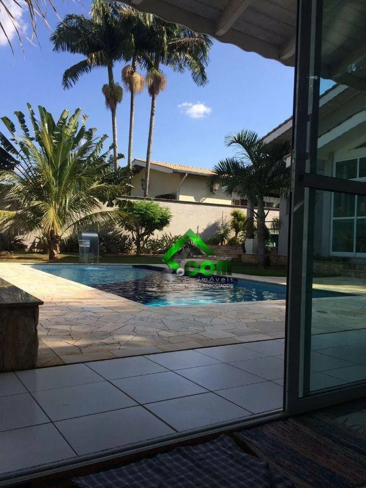 Casa, 3 quartos, 321 m² - Foto 2
