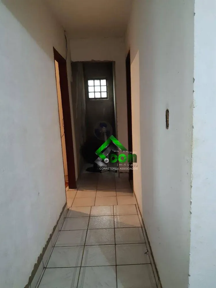 Casa, 2 quartos, 207 m² - Foto 4