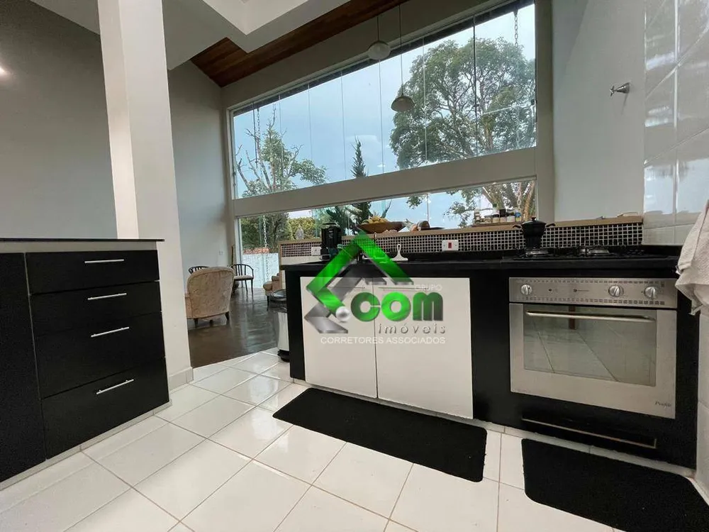 Casa, 3 quartos, 270 m² - Foto 4