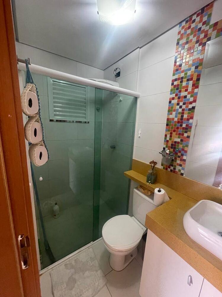 Apartamento à venda com 2 quartos, 66m² - Foto 2
