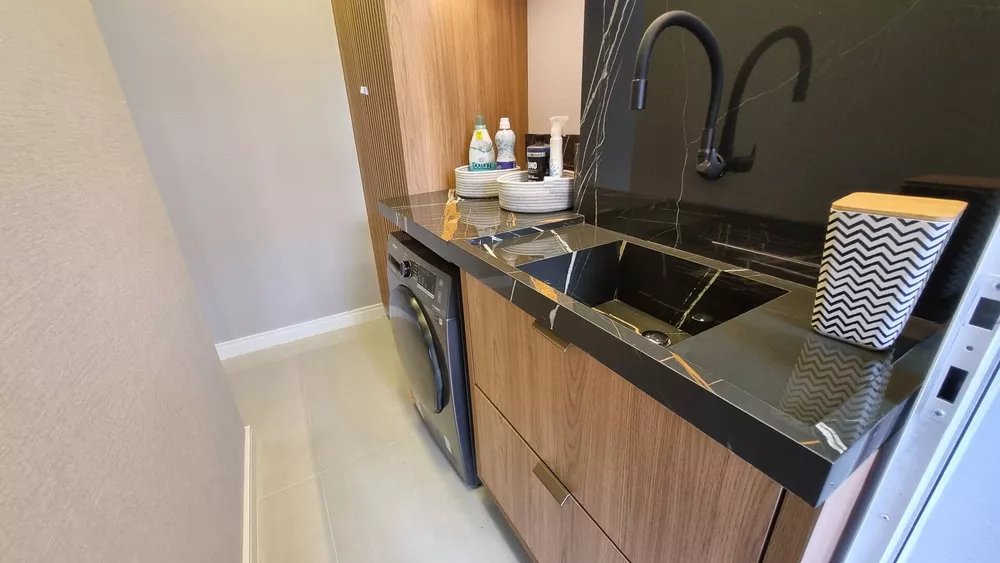 Apartamento à venda com 3 quartos, 94m² - Foto 8