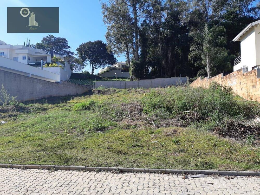 Loteamento e Condomínio, 840 m² - Foto 1