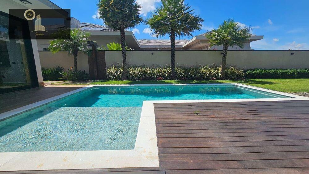 Casa de Condomínio à venda com 4 quartos, 327m² - Foto 3