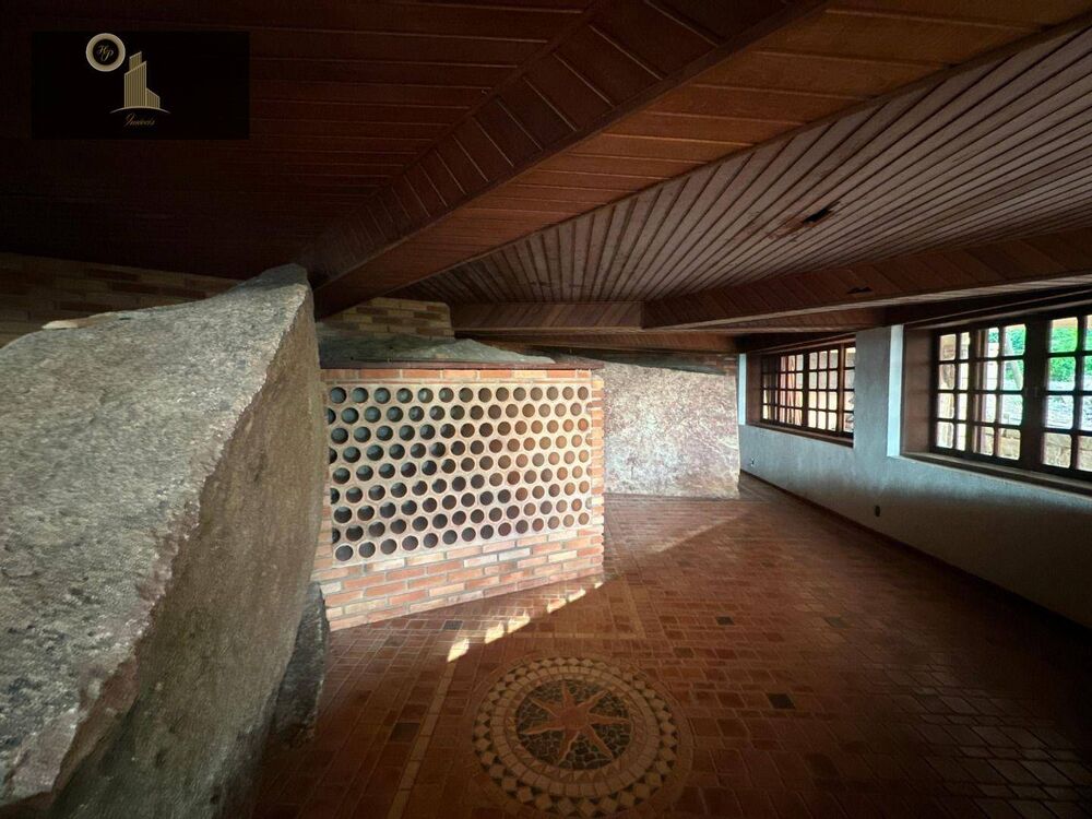 Prédio Inteiro, 2100 m² - Foto 2