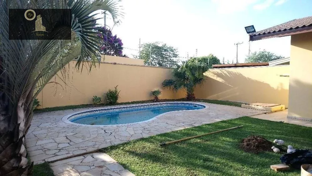 Casa de Condomínio à venda com 3 quartos, 260m² - Foto 2