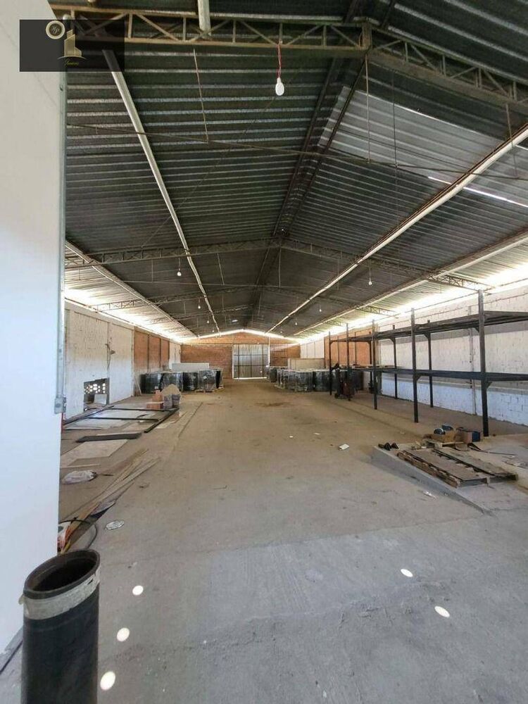 Depósito-Galpão, 700 m² - Foto 2