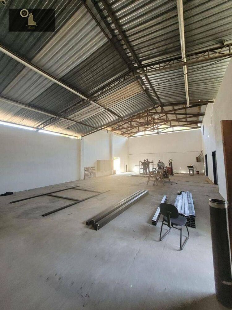 Depósito-Galpão, 700 m² - Foto 1