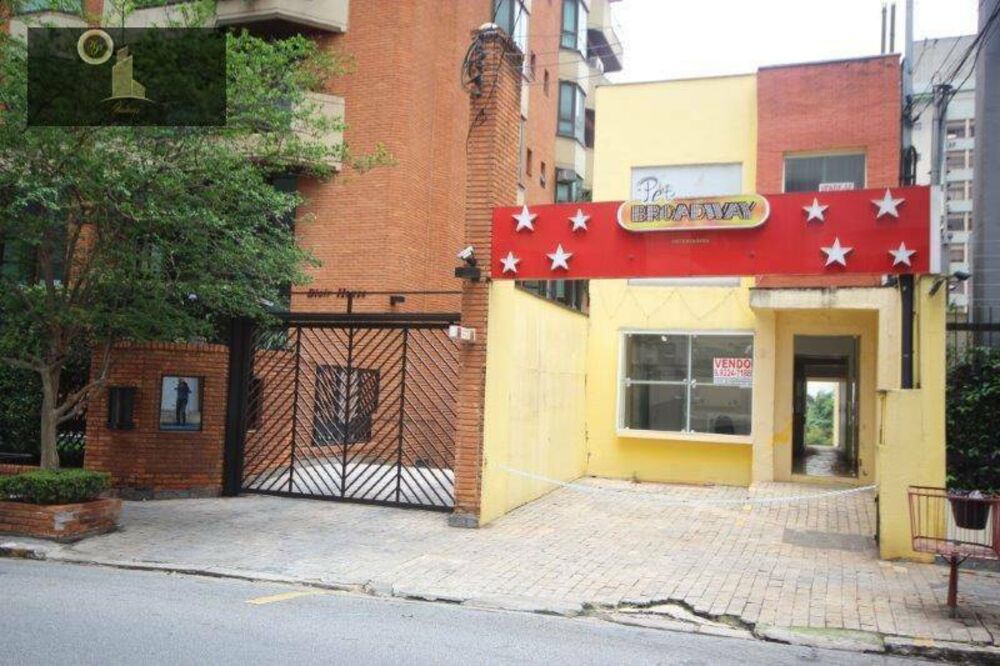 Casa, 9 quartos, 137 m² - Foto 1