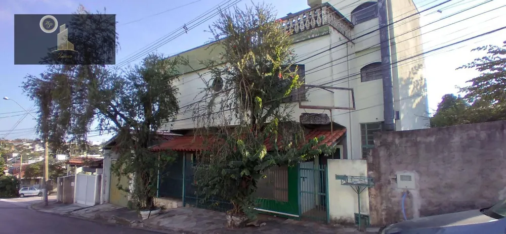 Casa, 3 quartos, 208 m² - Foto 1