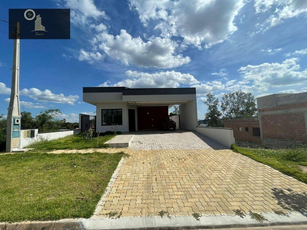 Casa de Condomínio à venda com 3 quartos, 259m² - Foto 1