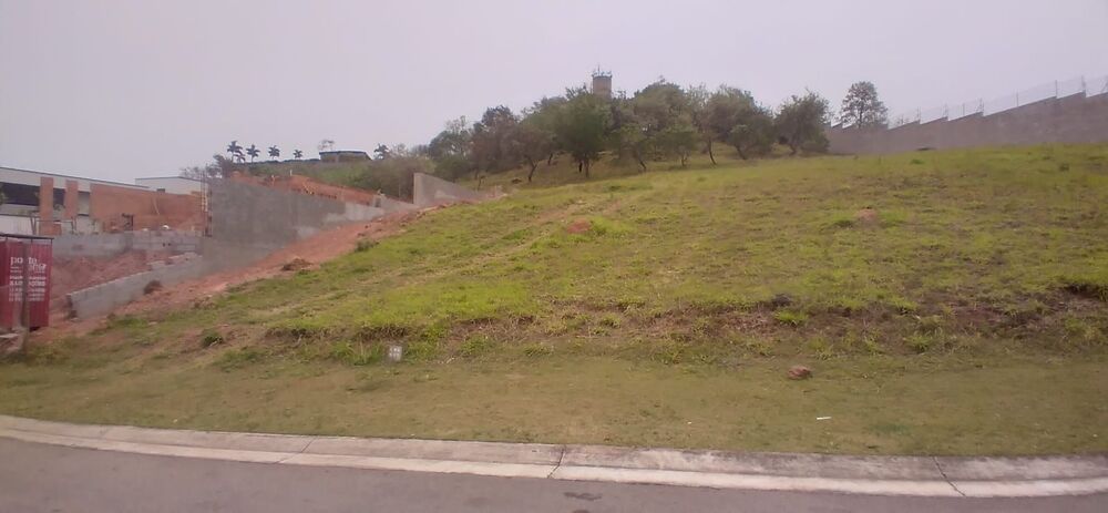 Loteamento e Condomínio, 800 m² - Foto 1