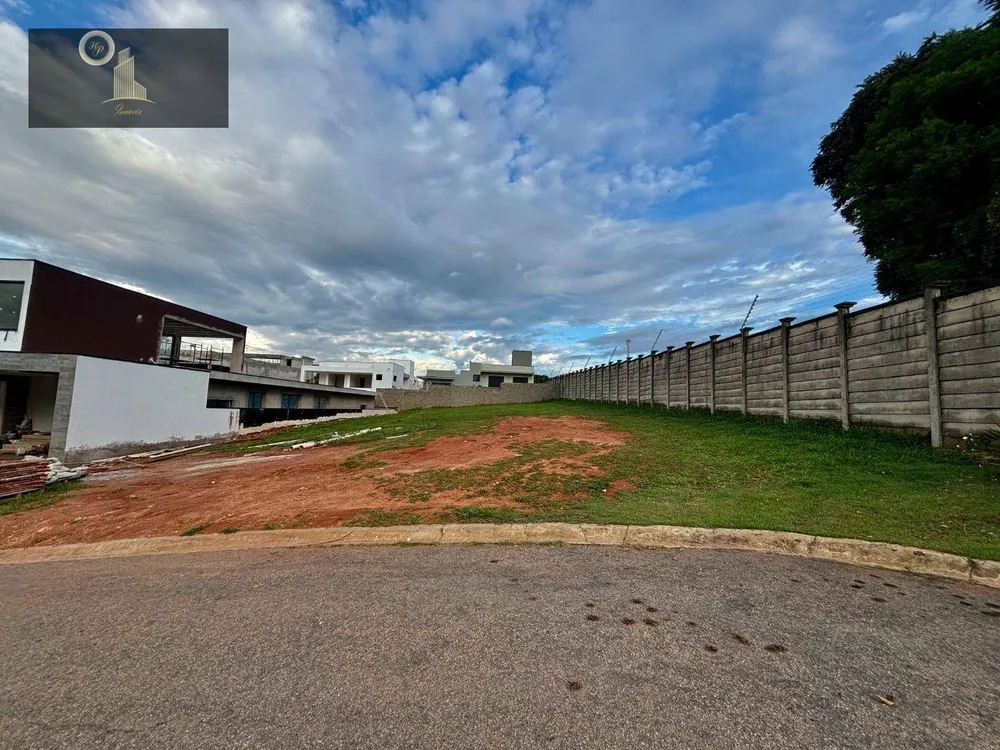 Loteamento e Condomínio, 806 m² - Foto 1