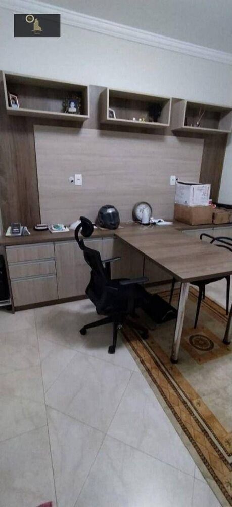 Casa de Condomínio à venda com 4 quartos, 488m² - Foto 3
