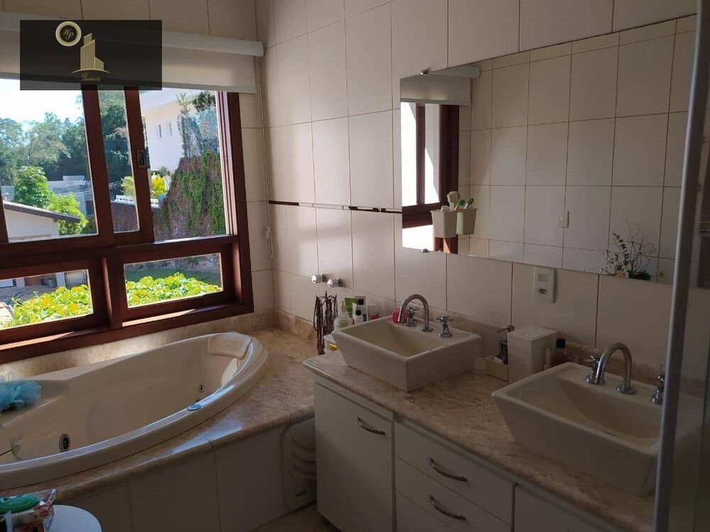 Casa de Condomínio à venda com 4 quartos, 488m² - Foto 5