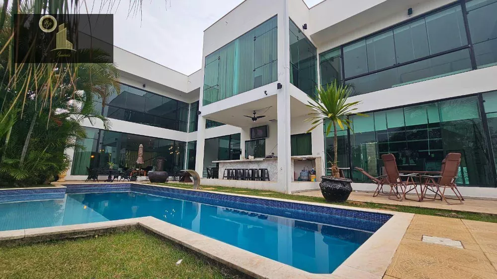 Casa de Condomínio para alugar com 3 quartos, 347m² - Foto 1