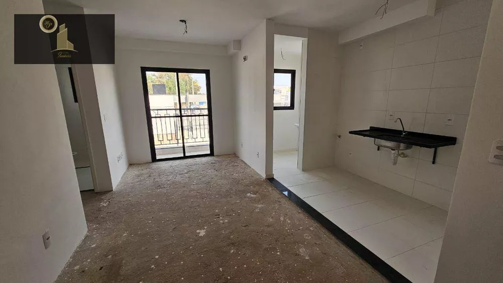 Apartamento à venda com 2 quartos, 58m² - Foto 2