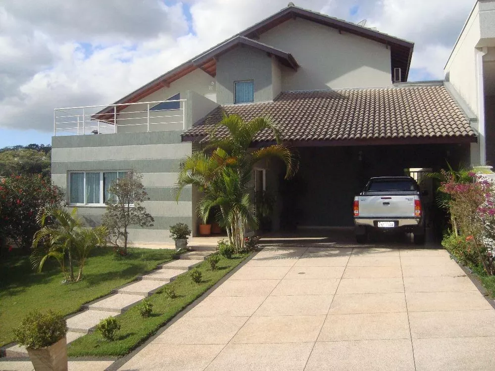 Casa de Condomínio à venda com 3 quartos, 256m² - Foto 1