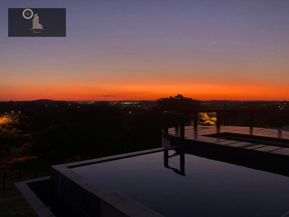 Casa de Condomínio à venda e aluguel com 5 quartos, 760m² - Foto 2