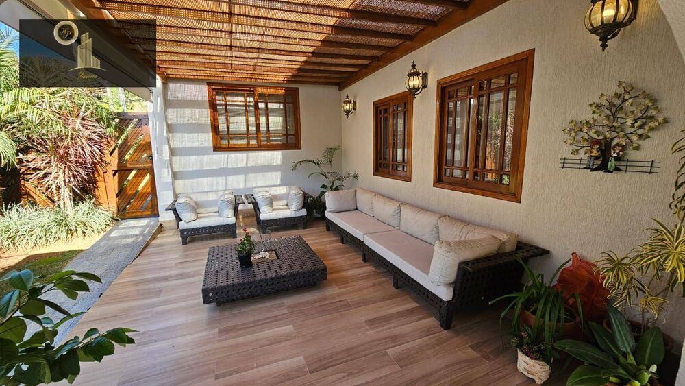 Casa de Condomínio, 4 quartos - Foto 1