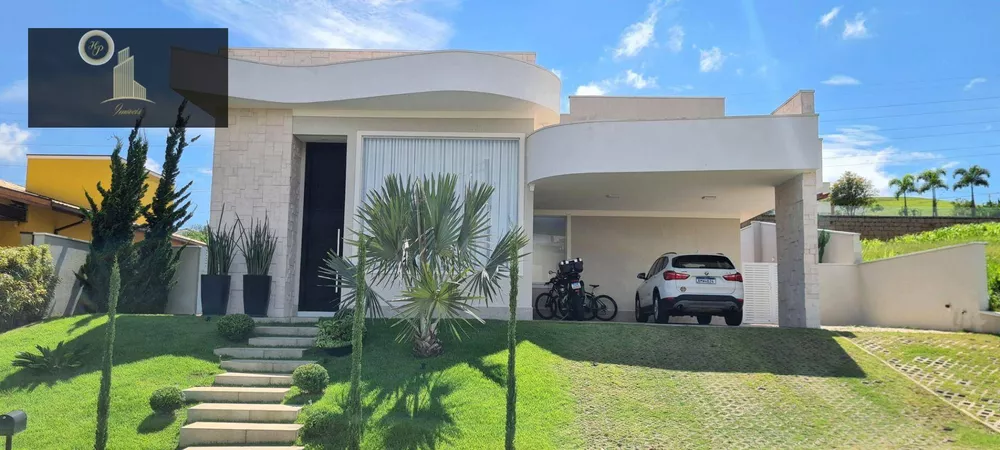 Casa de Condomínio à venda com 4 quartos, 411m² - Foto 1