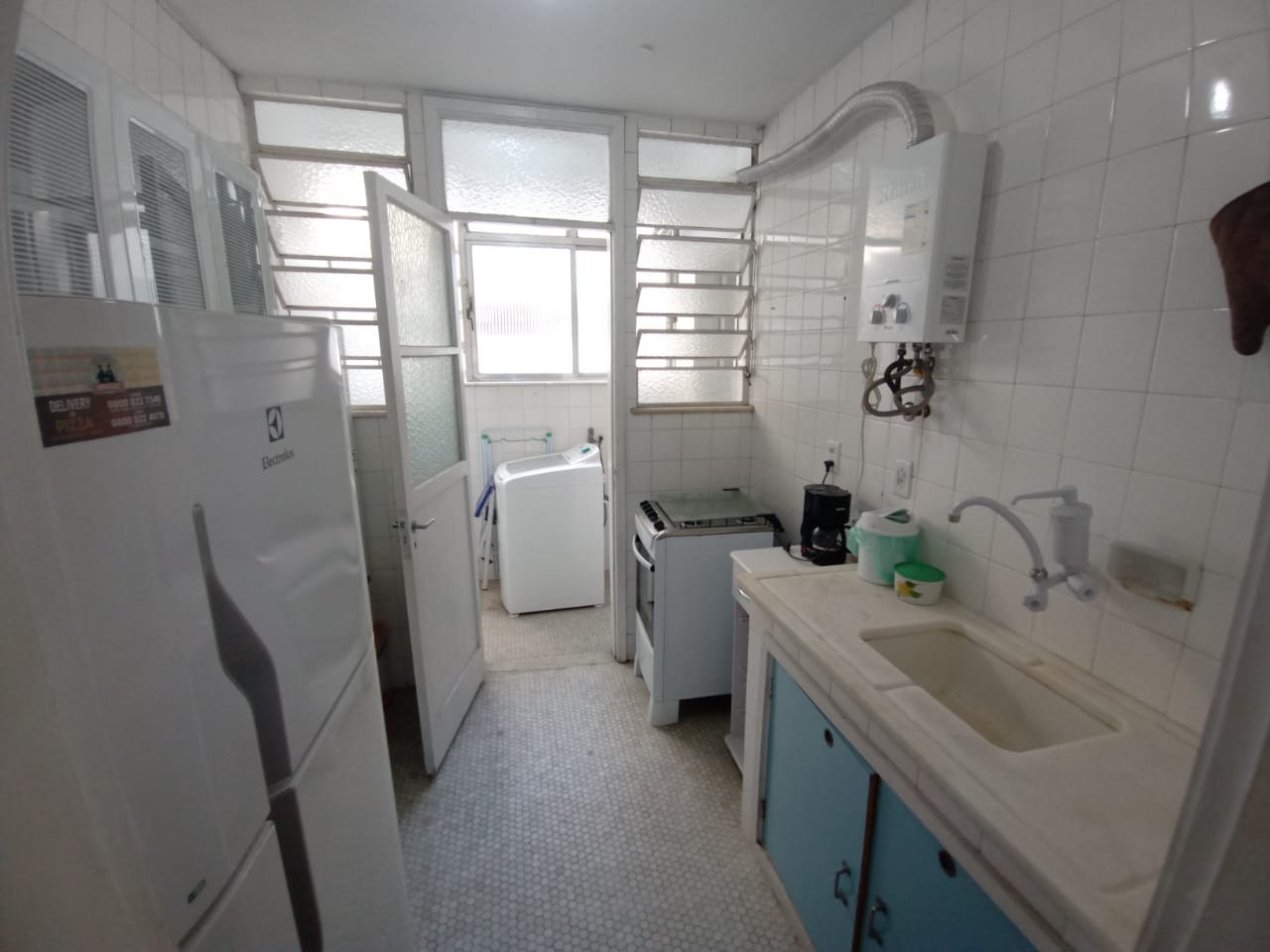 Apartamento à venda com 2 quartos, 63m² - Foto 10