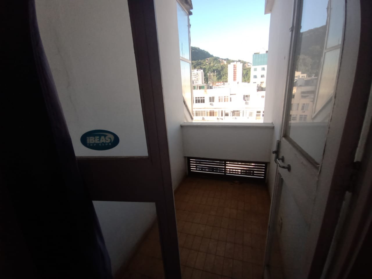 Apartamento à venda com 2 quartos, 63m² - Foto 5