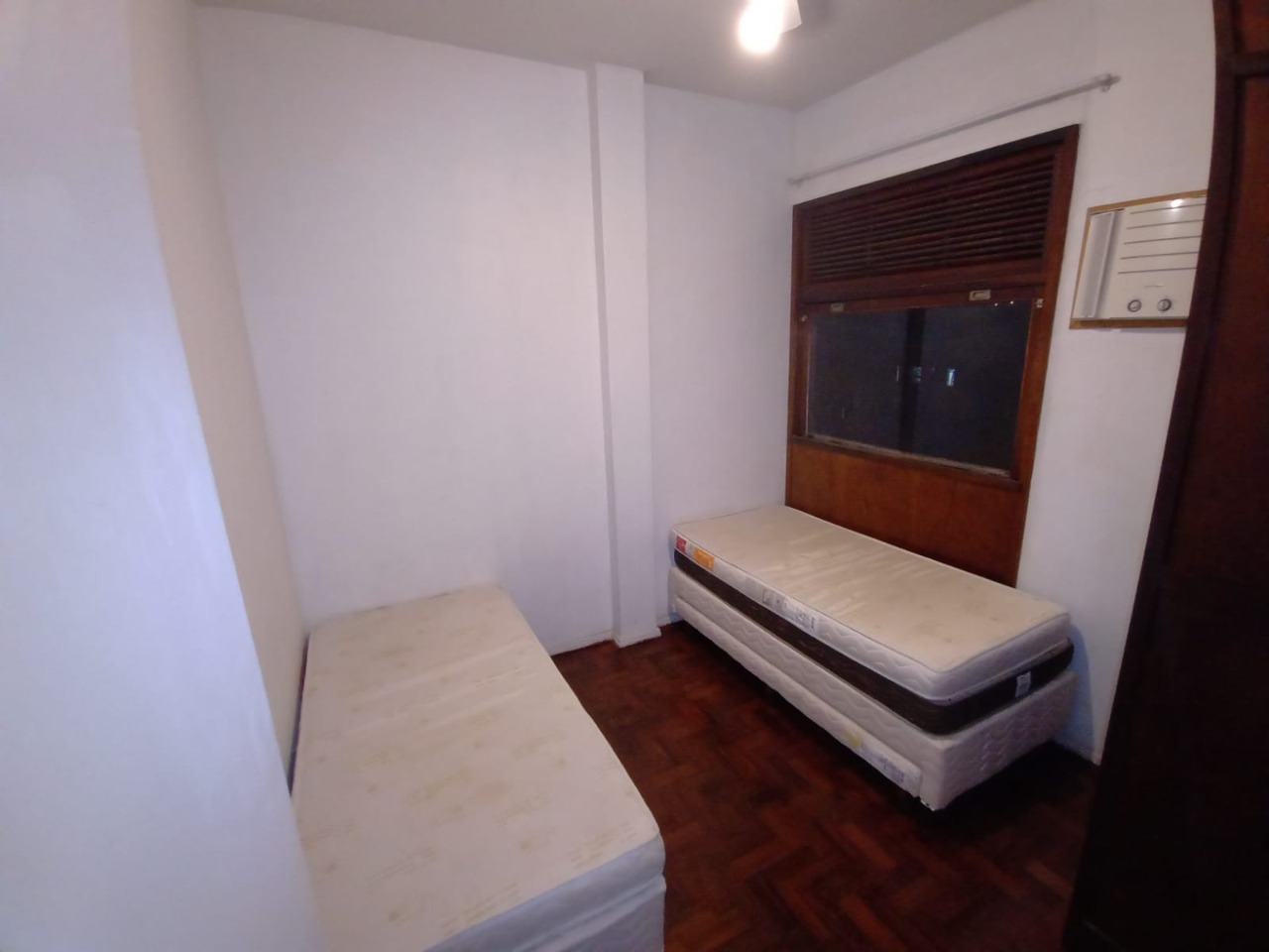 Apartamento à venda com 2 quartos, 63m² - Foto 3