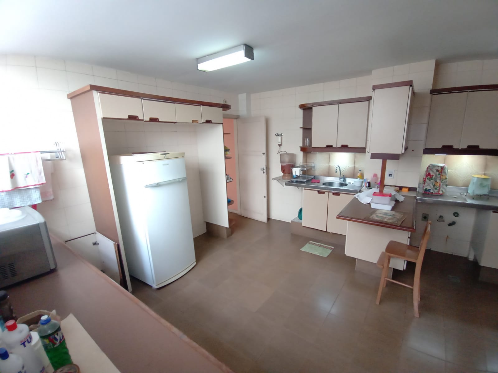 Apartamento à venda com 4 quartos, 300m² - Foto 4