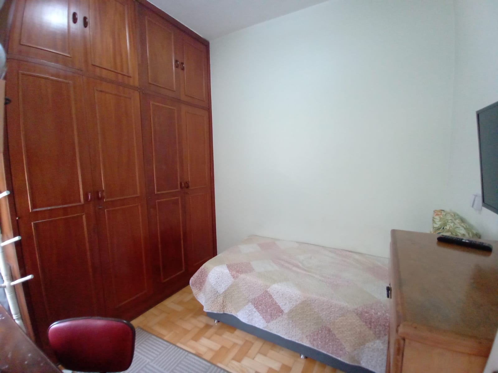 Apartamento à venda com 2 quartos, 70m² - Foto 9