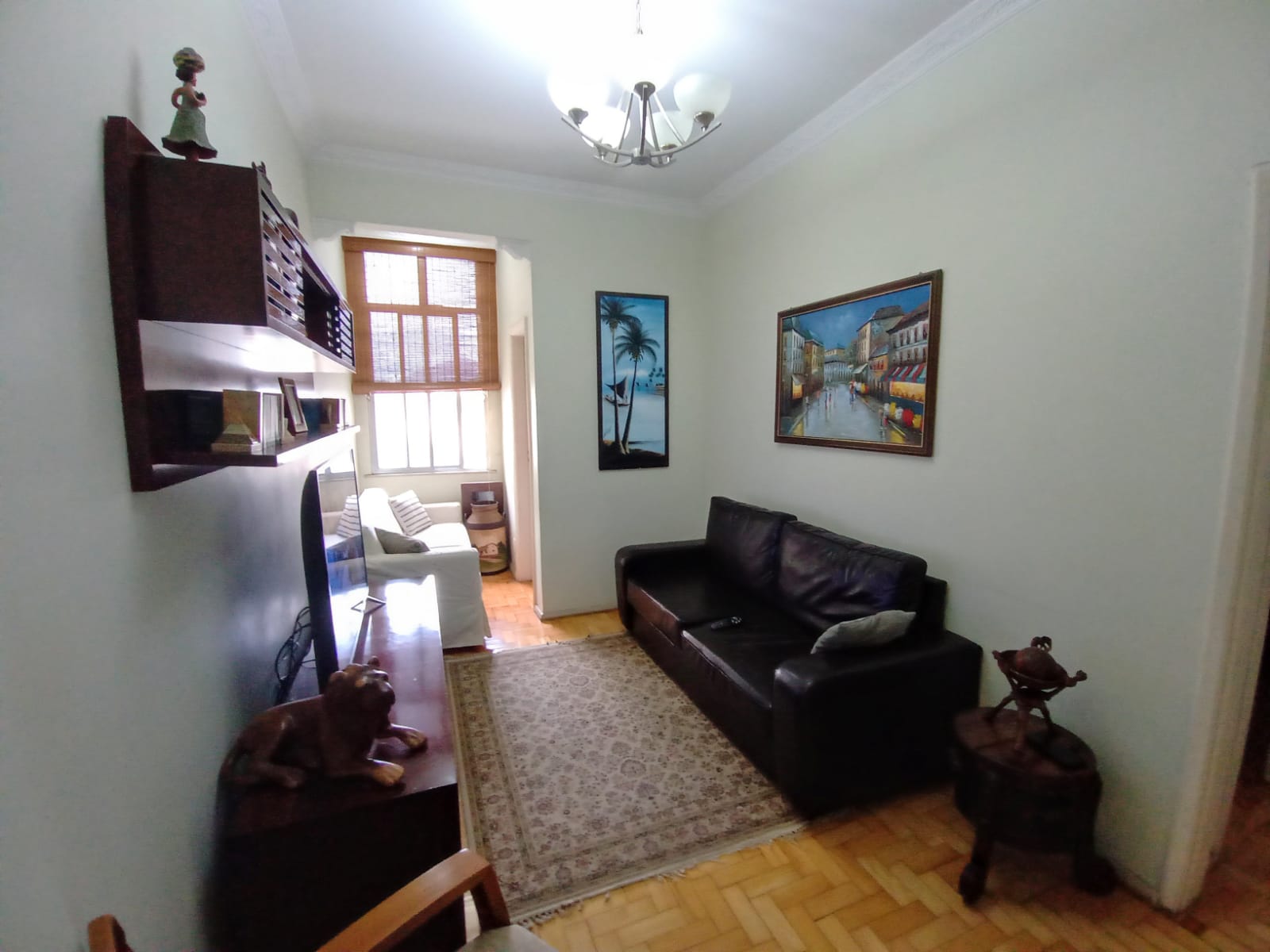 Apartamento à venda com 2 quartos, 70m² - Foto 1