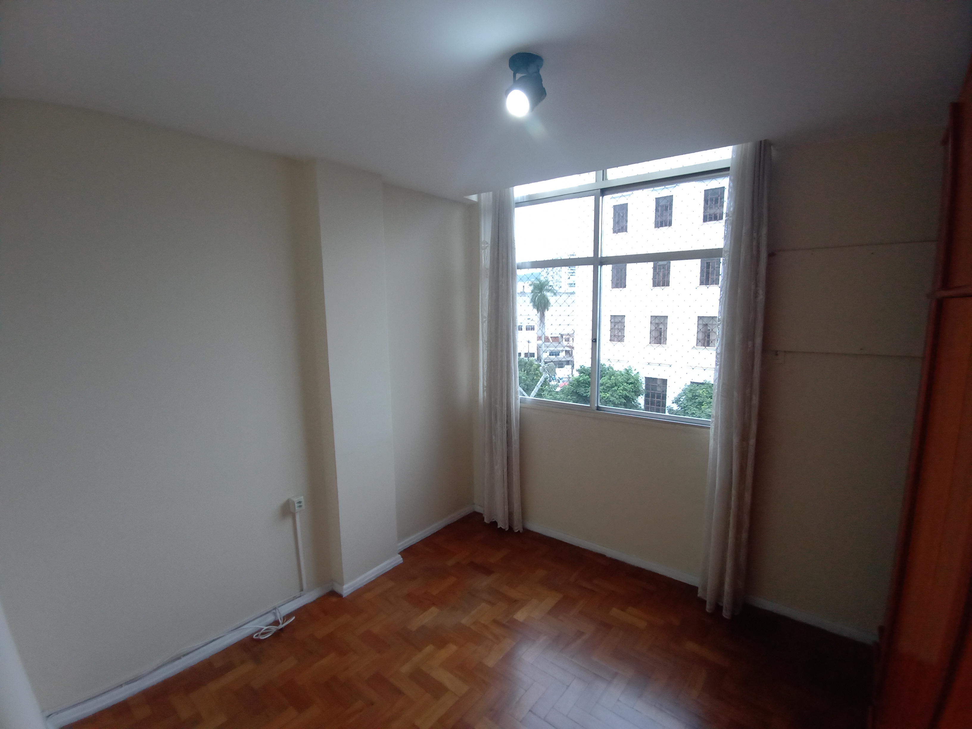 Apartamento à venda com 2 quartos, 62m² - Foto 9