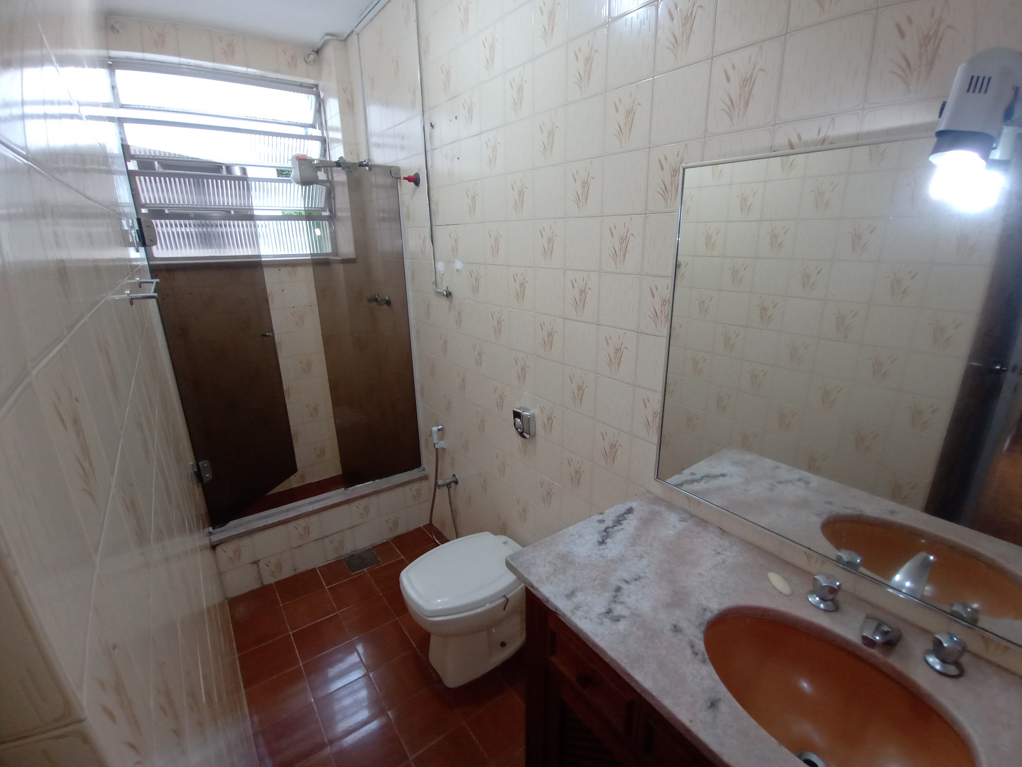 Apartamento à venda com 2 quartos, 62m² - Foto 2