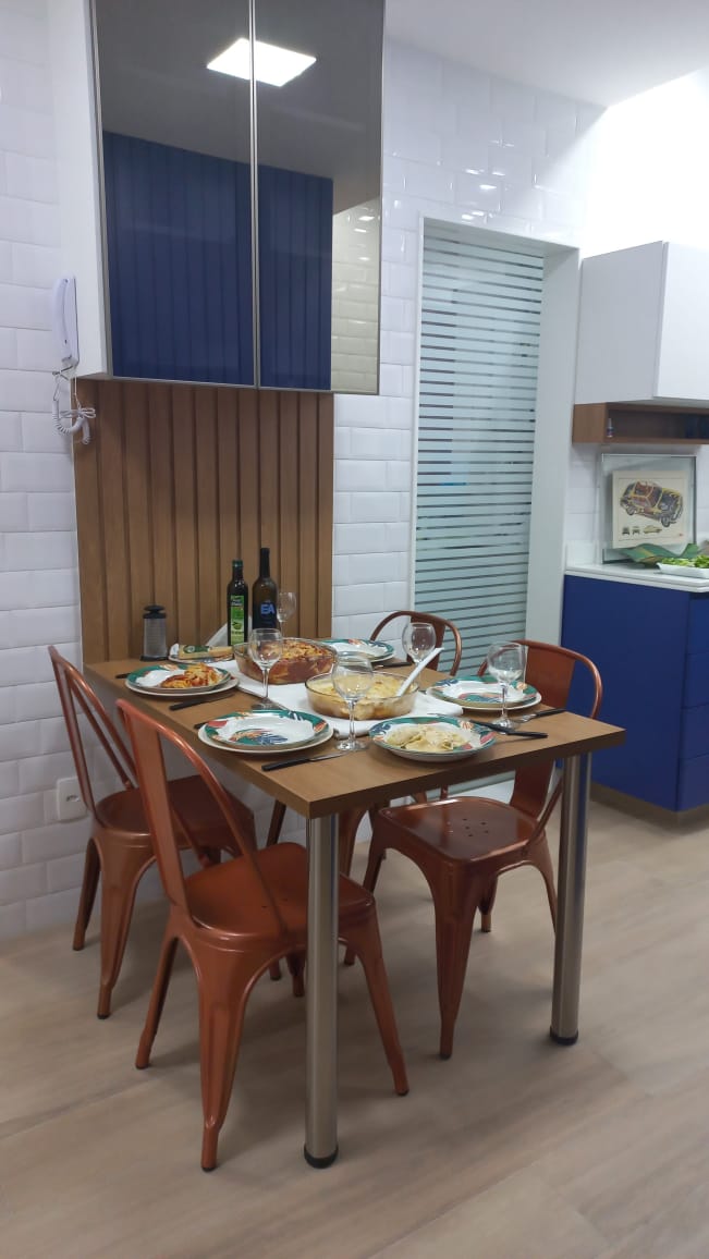 Apartamento à venda com 3 quartos, 83m² - Foto 2