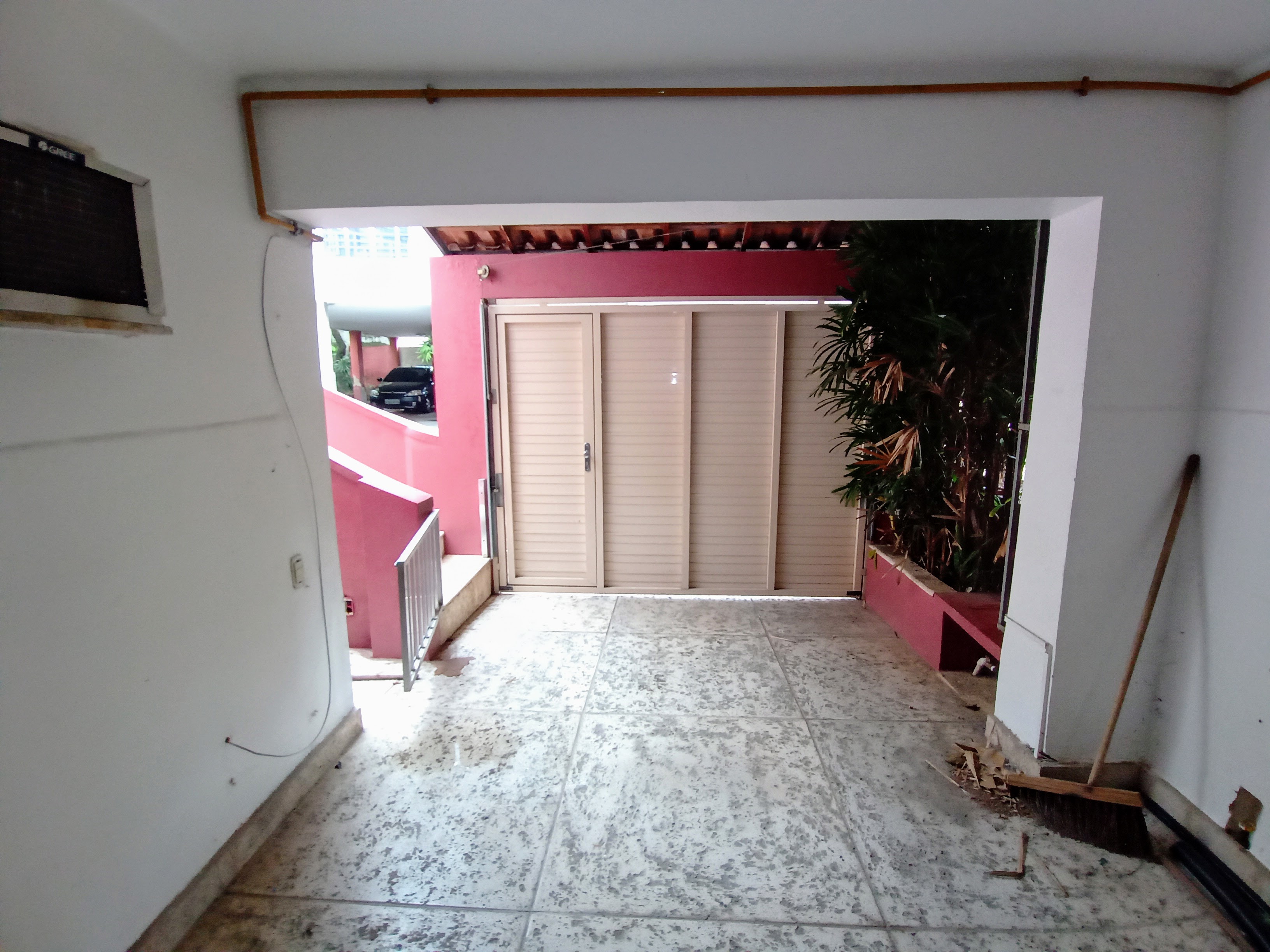 Casa de Vila à venda com 5 quartos, 140m² - Foto 5