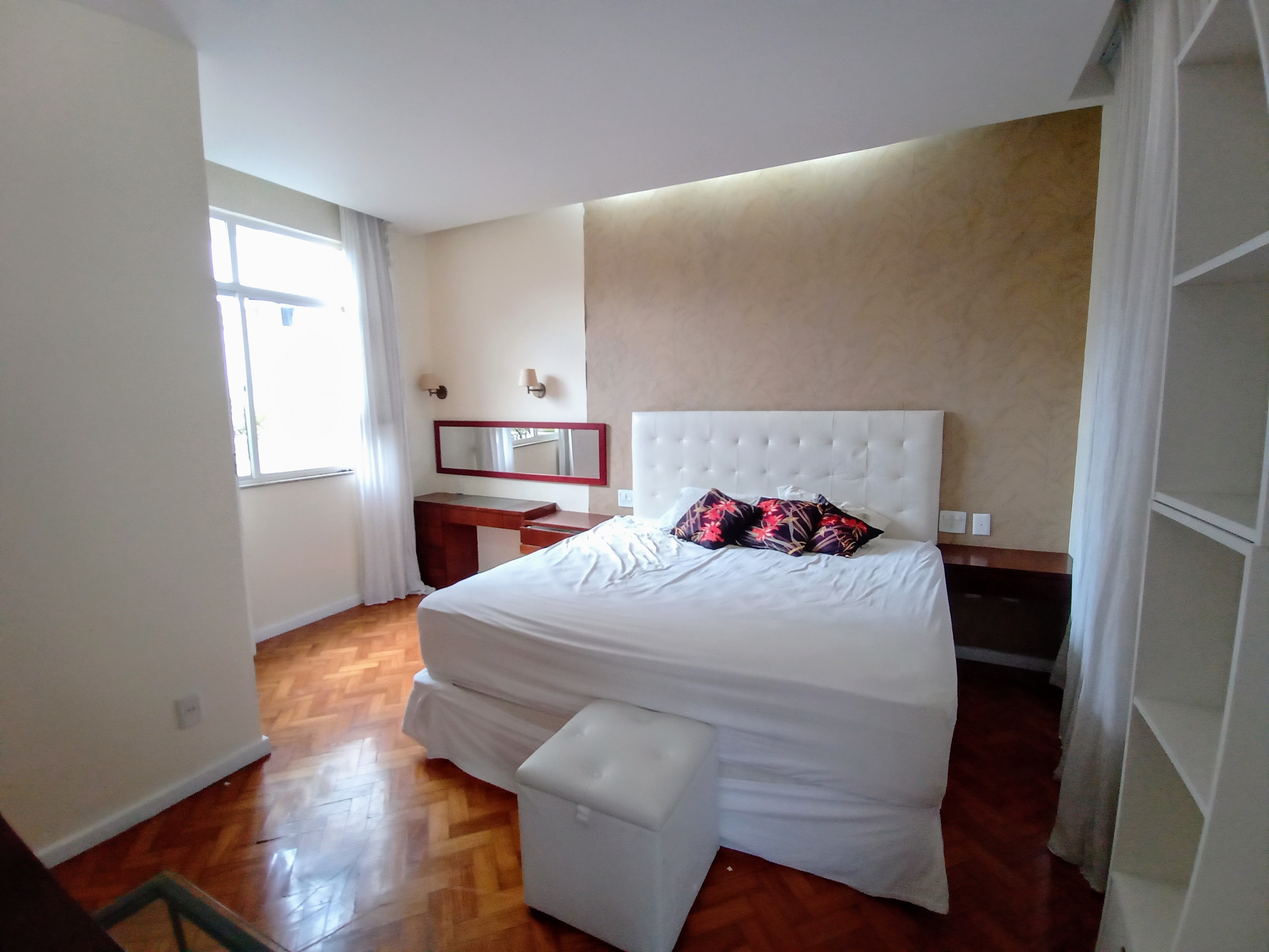 Casa de Vila à venda com 5 quartos, 140m² - Foto 4