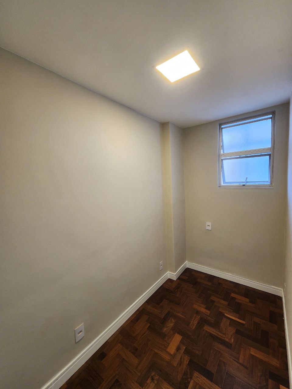 Apartamento à venda com 2 quartos, 52m² - Foto 14