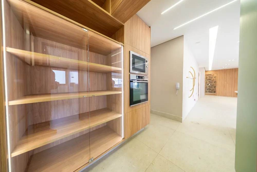 Apartamento, 3 quartos, 165 m² - Foto 2