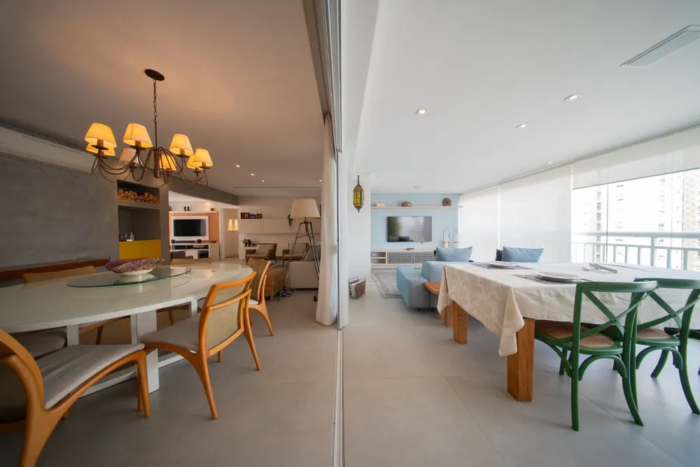 Apartamento, 4 quartos, 242 m² - Foto 2