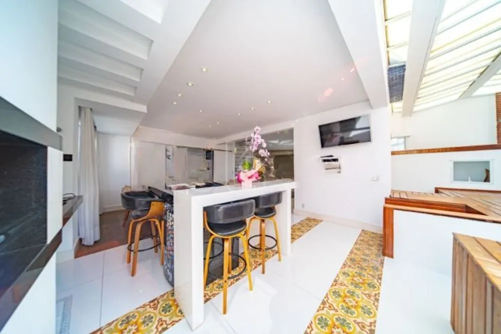 Cobertura, 4 quartos, 212 m² - Foto 3