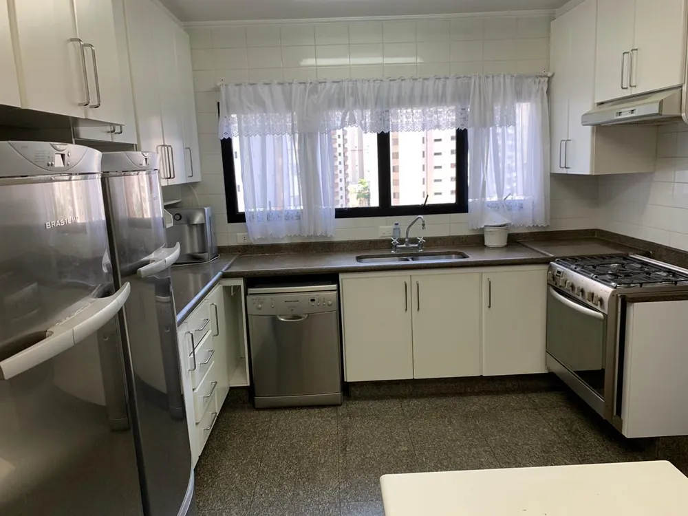 Apartamento, 3 quartos, 160 m² - Foto 1